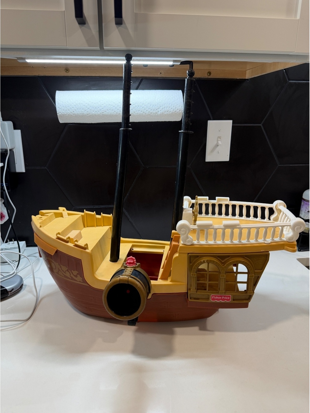 Rare Fisher-Price 1994 Vintage Pirate Ship Toy-incomplete